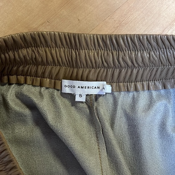 Good American Wide Leg Faux Leather Pants in Warm Caramel, size 5 (2XL) - Picture 6 of 8